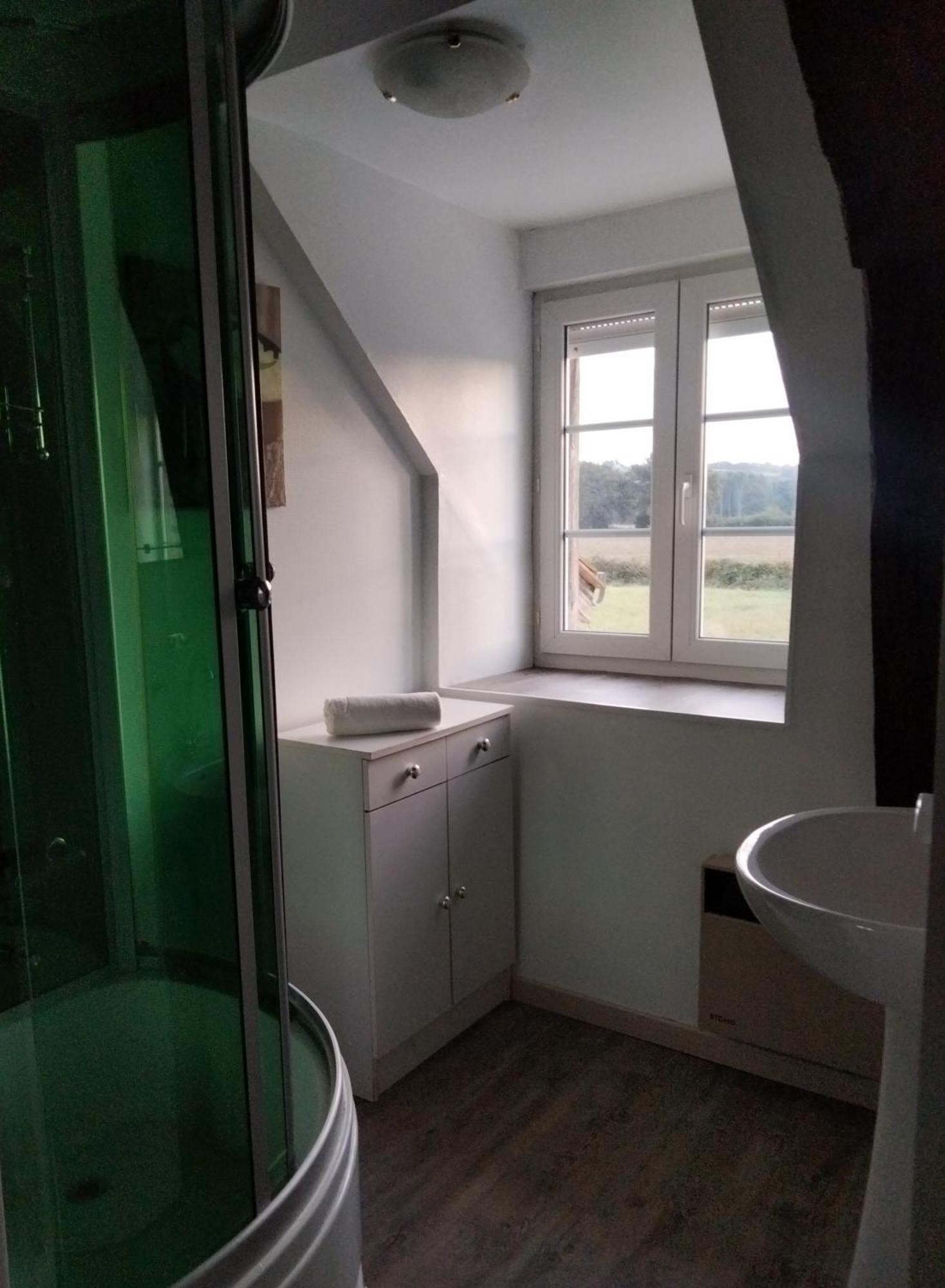 Gite & Chambre D'Hotes Du Moulin Villa Brulon Luaran gambar