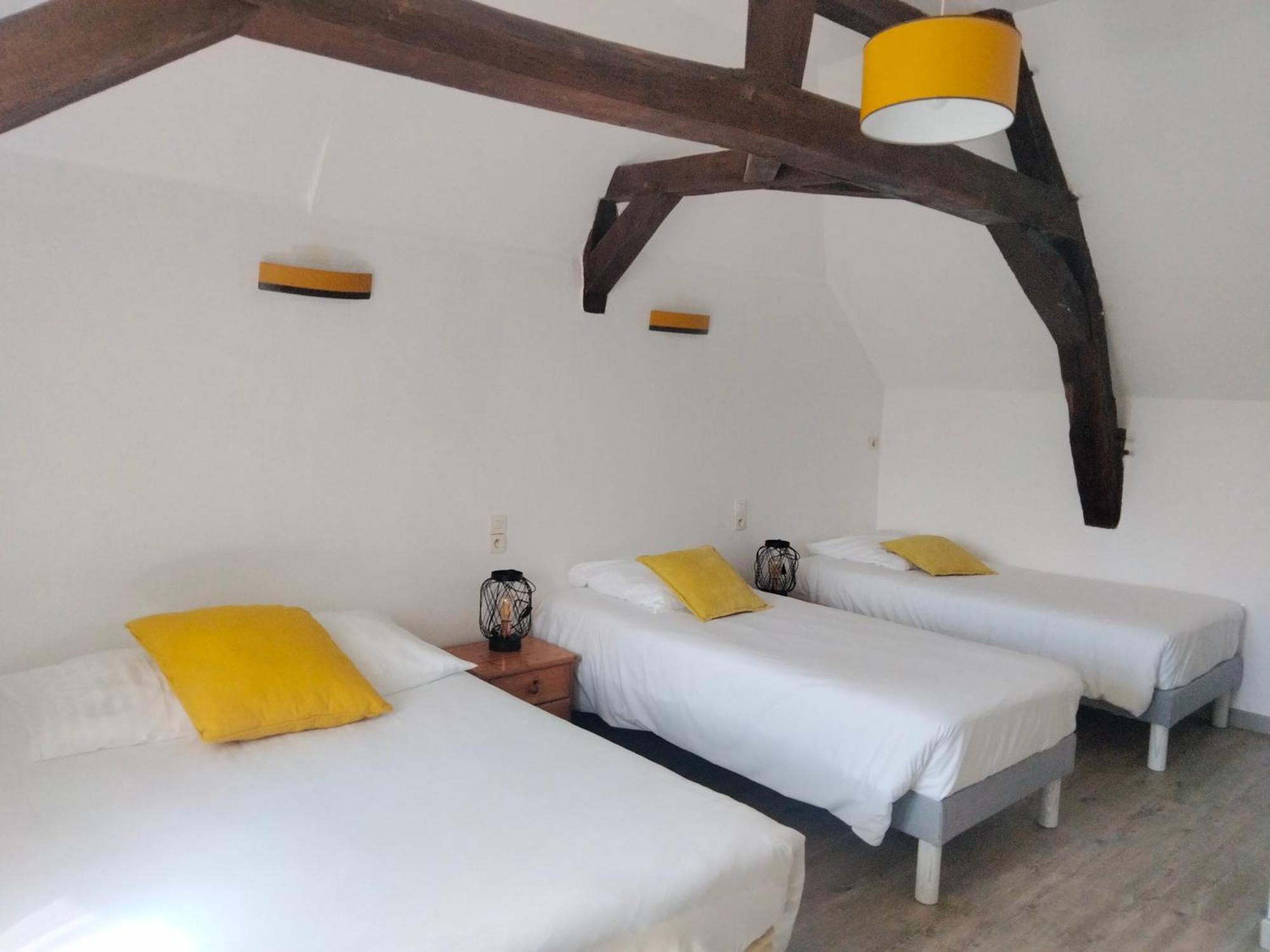 Gite & Chambre D'Hotes Du Moulin Villa Brulon Luaran gambar